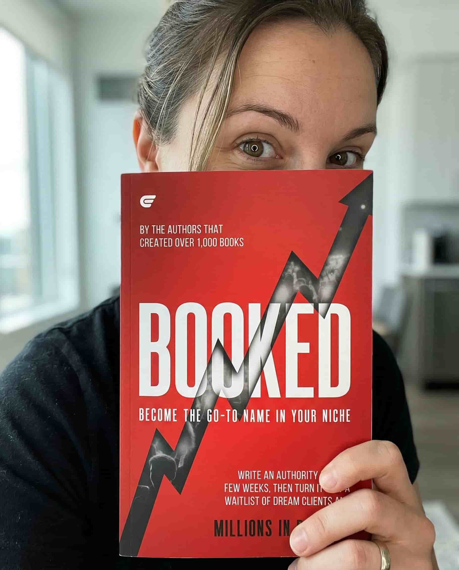 Reader with BOOKED